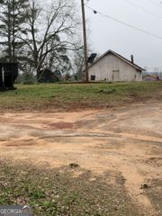 607 Boxankle Road, Forsyth, GA 31029