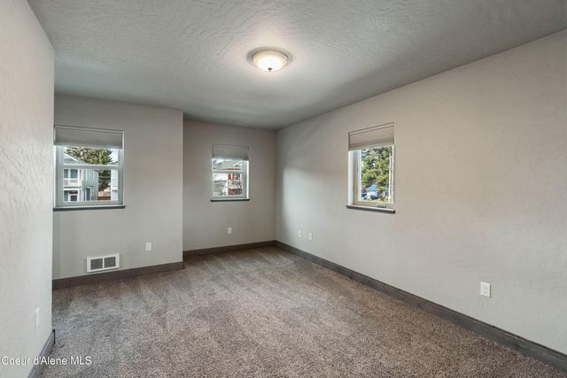 1107 Spruce Street, Sandpoint, ID 83864