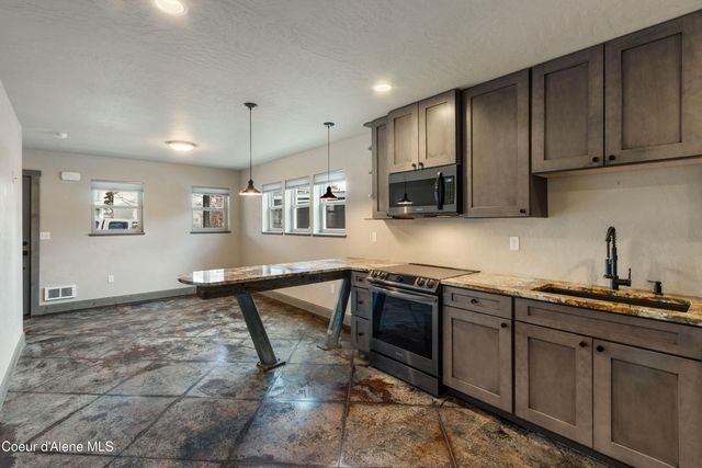 1107 Spruce Street, Sandpoint, ID 83864