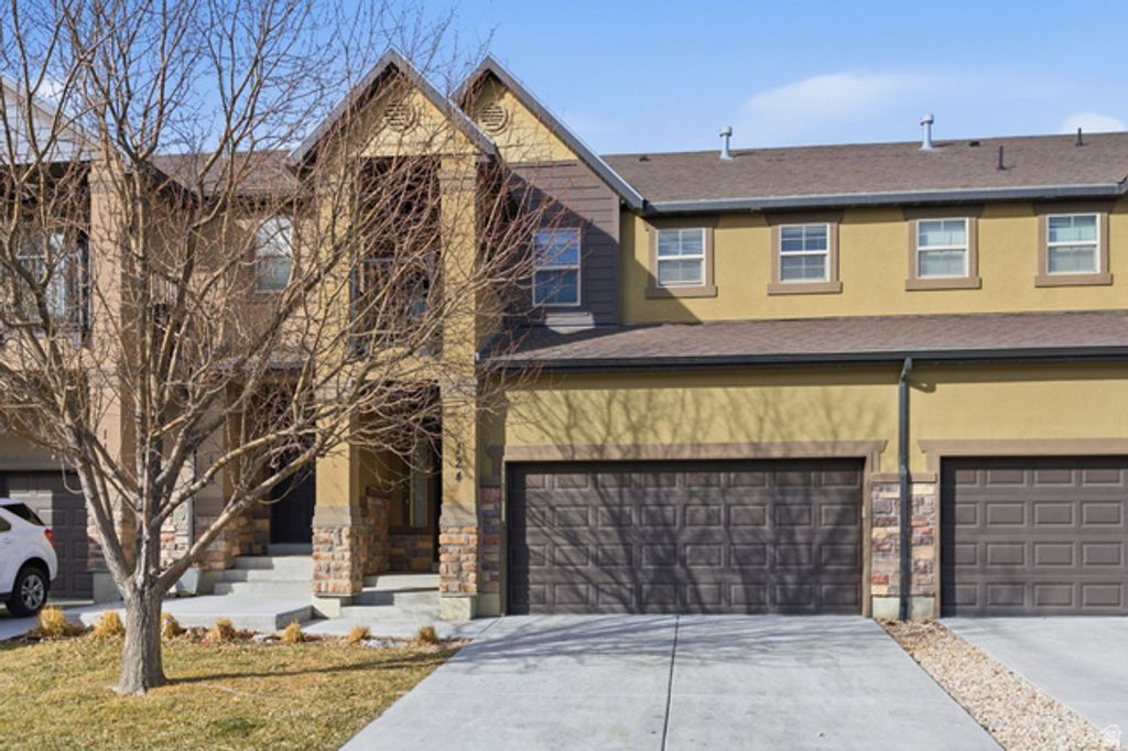 124 E CARBONELL WAY, Saratoga Springs, UT 84045