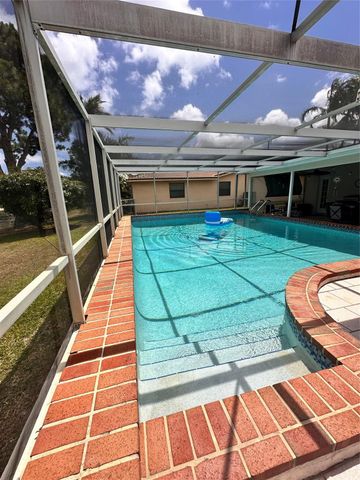 1098 NW 15TH Avenue, Boca Raton, FL 33486