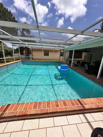 1098 NW 15TH Avenue, Boca Raton, FL 33486