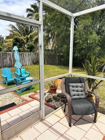 1098 NW 15TH Avenue, Boca Raton, FL 33486