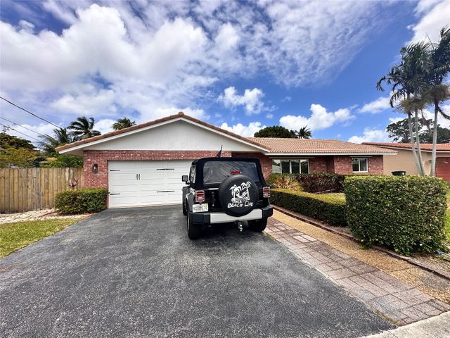 1098 NW 15TH Avenue, Boca Raton, FL 33486