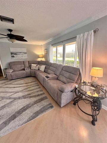 1098 NW 15TH Avenue, Boca Raton, FL 33486