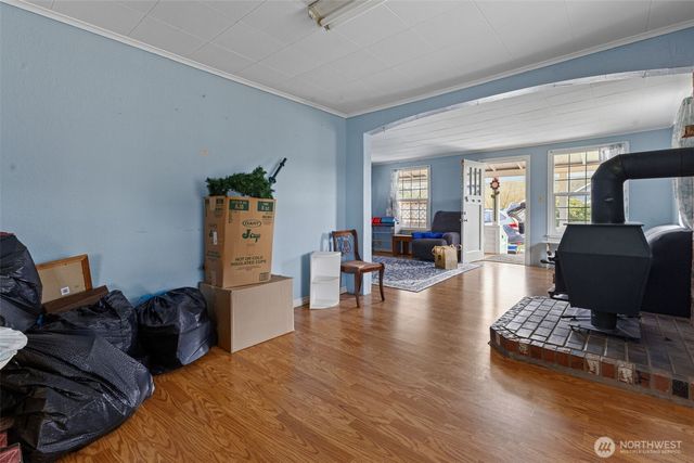 329 SE 2nd Street, South Prairie, WA 98385