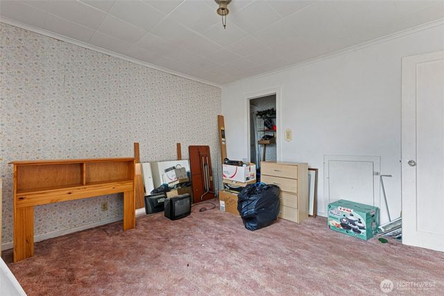 329 SE 2nd Street, South Prairie, WA 98385