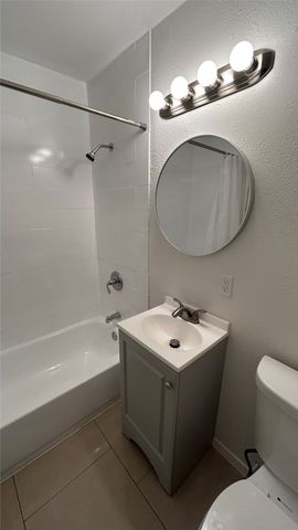 451 Bluewood Drive, Dallas, TX 75232