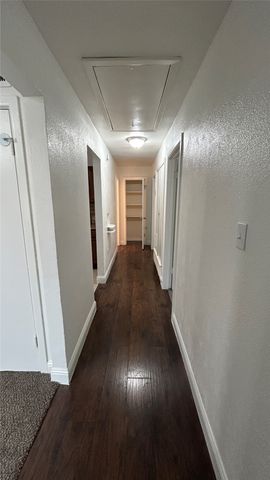 451 Bluewood Drive, Dallas, TX 75232