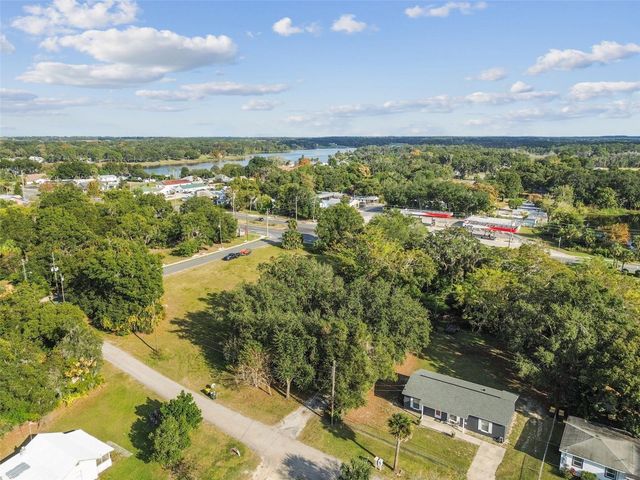 541 BLANCHE AVENUE, Umatilla, FL 32784