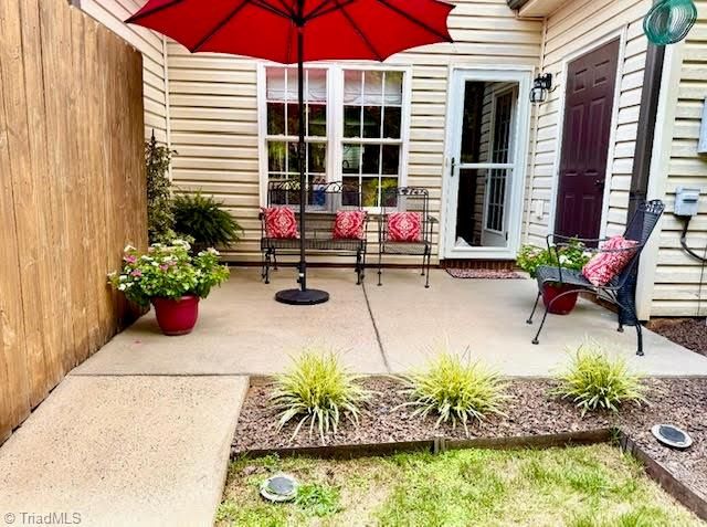 2213 St James Drive, Reidsville, NC 27320