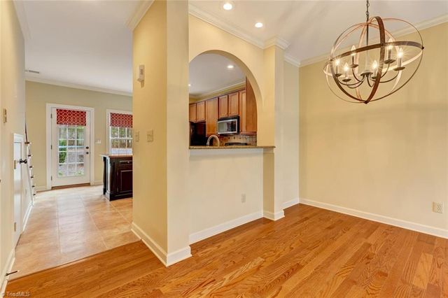 2213 St James Drive, Reidsville, NC 27320