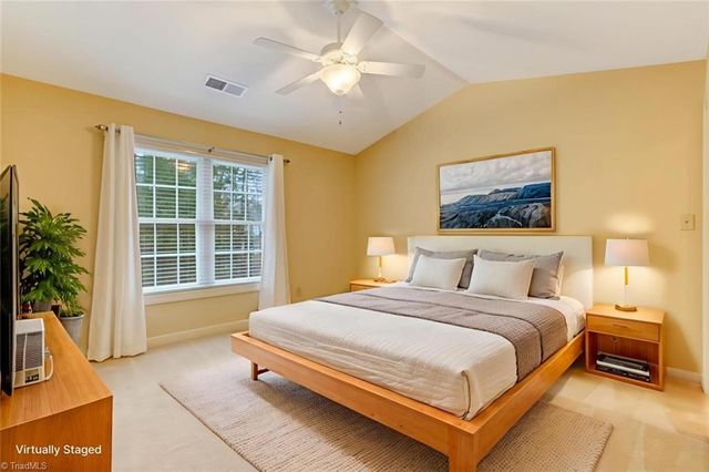 2213 St James Drive, Reidsville, NC 27320