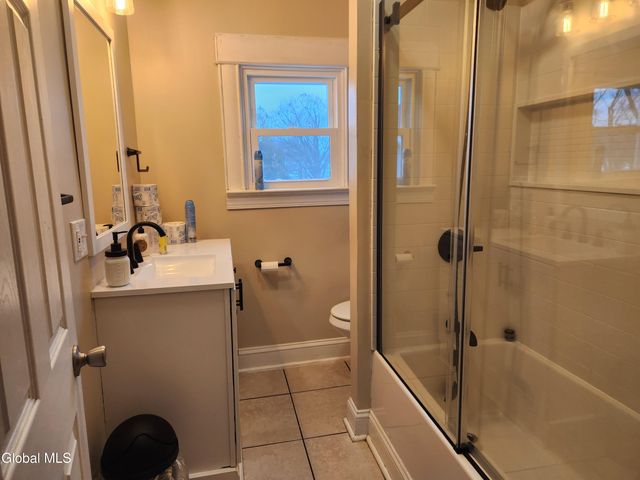 137 Second Street, Waterford, NY 12188