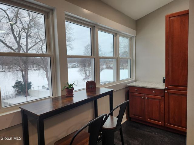 137 Second Street, Waterford, NY 12188