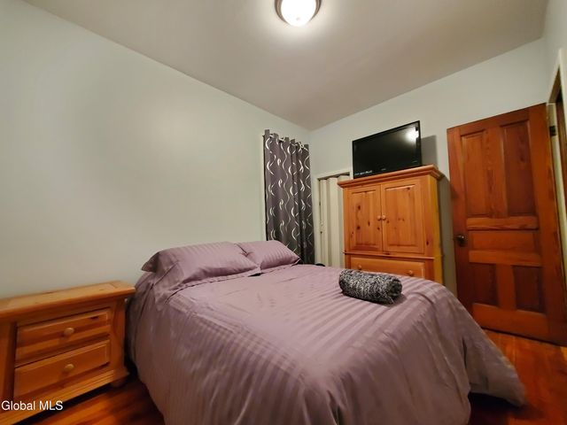 137 Second Street, Waterford, NY 12188