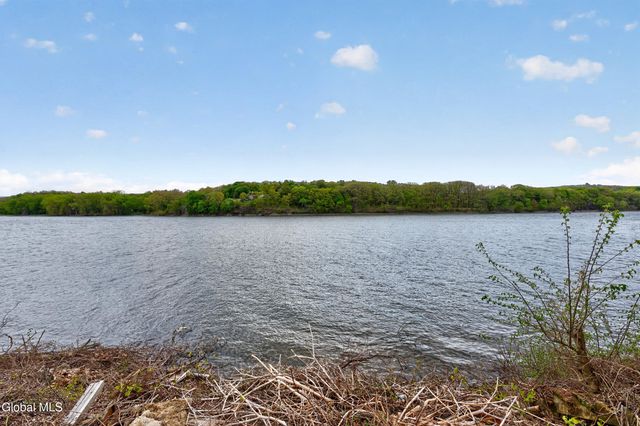 137 Second Street, Waterford, NY 12188