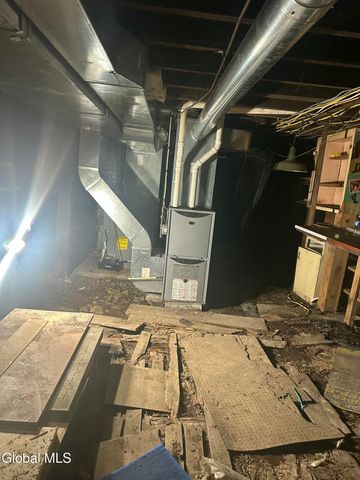 137 Second Street, Waterford, NY 12188