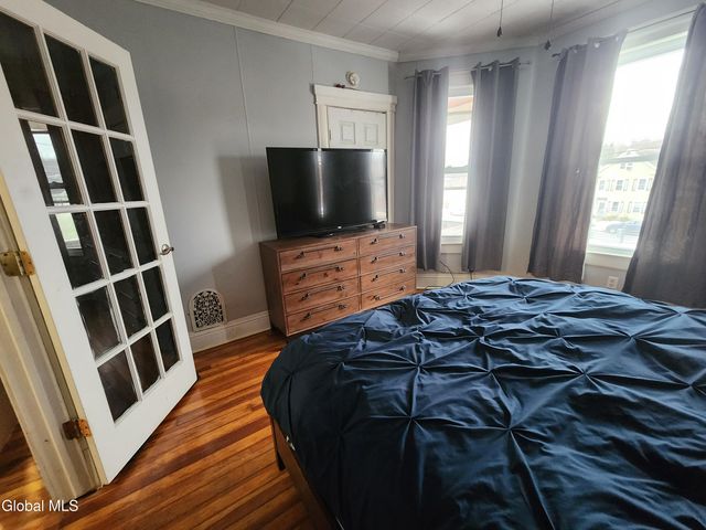 137 Second Street, Waterford, NY 12188