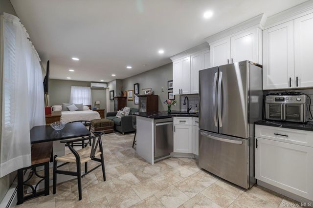 85 Virginia Avenue, Long Beach, NY 11561