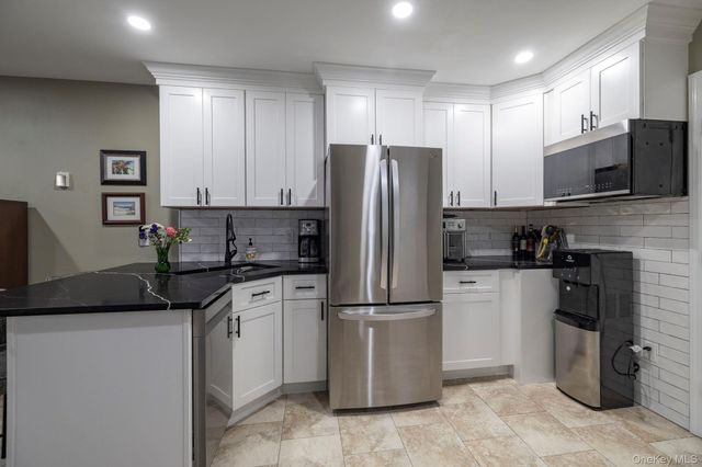 85 Virginia Avenue, Long Beach, NY 11561