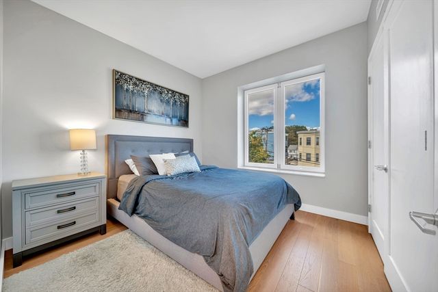 932 Broadway 312, Chelsea, MA 02150