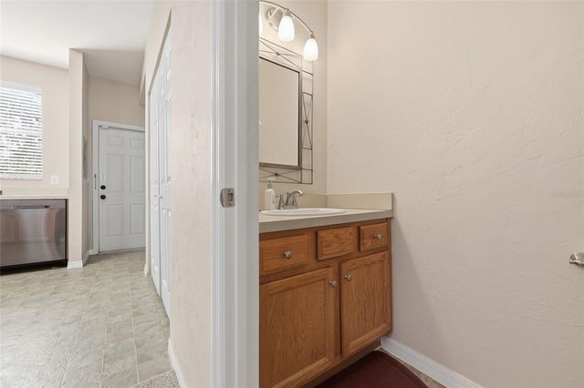 3901 SW 20TH AVENUE 401, Gainesville, FL 32607