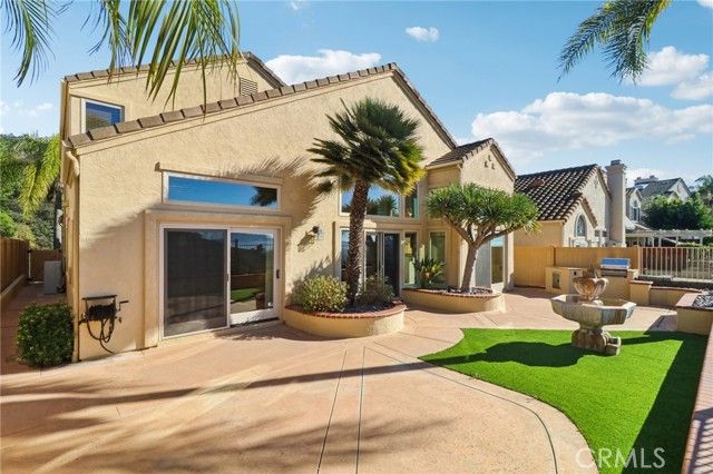 2183 View Crest Glen, Escondido, CA 92026