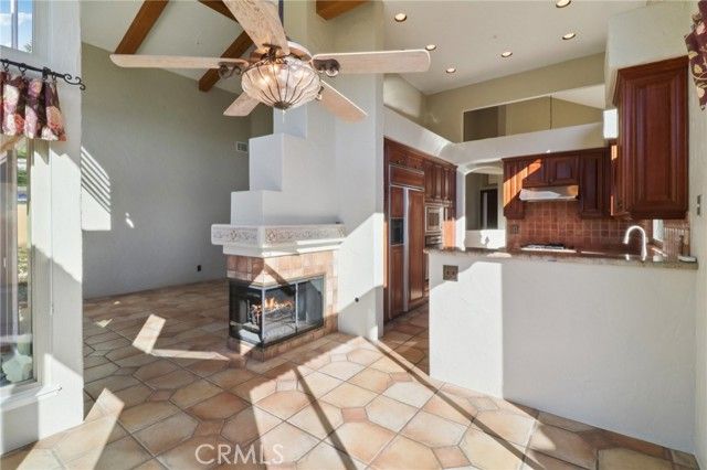 2183 View Crest Glen, Escondido, CA 92026