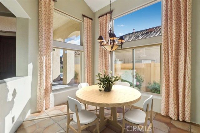 2183 View Crest Glen, Escondido, CA 92026