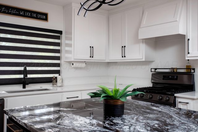 3600 FOUNTAIN Terrace, Amarillo, TX 79106