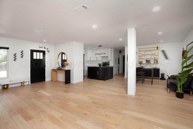 3600 FOUNTAIN Terrace, Amarillo, TX 79106