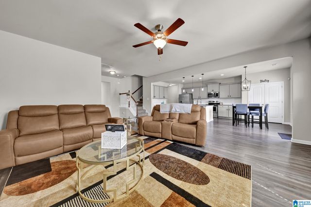 8028 KENSINGTON TRAIL, Calera, AL 35040