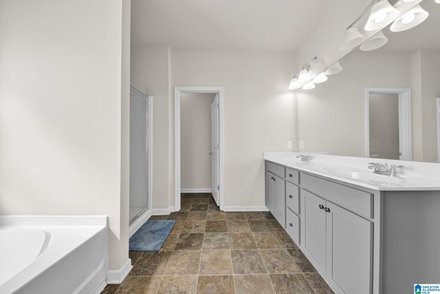 8028 KENSINGTON TRAIL, Calera, AL 35040