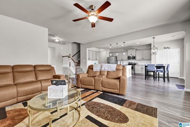 8028 KENSINGTON TRAIL, Calera, AL 35040