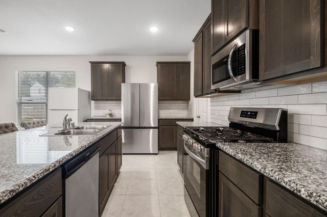 107 Violet Carson Court, Conroe, TX 77318