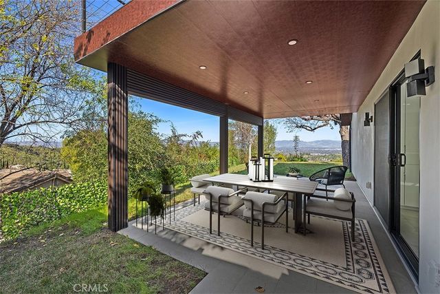 20101 Greenbriar, Tarzana, CA 91356