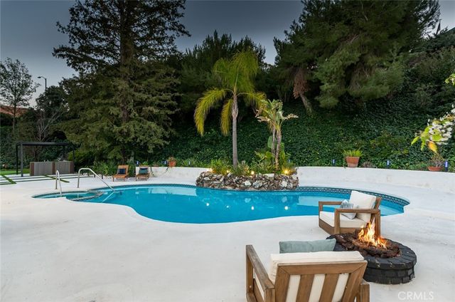 20101 Greenbriar, Tarzana, CA 91356