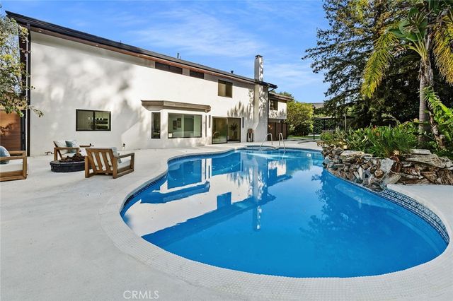 20101 Greenbriar, Tarzana, CA 91356