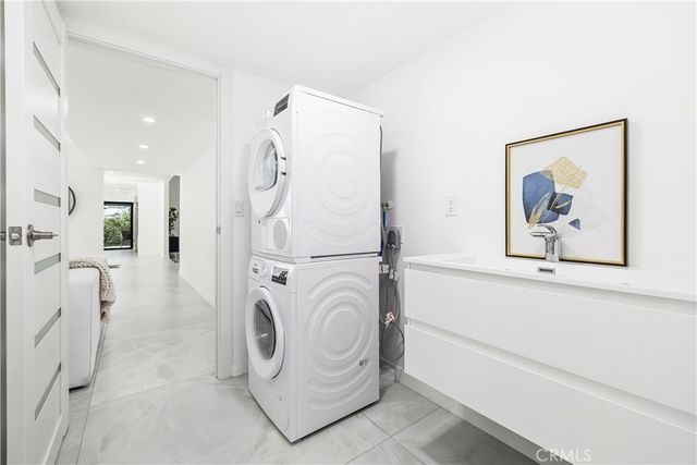 20101 Greenbriar, Tarzana, CA 91356