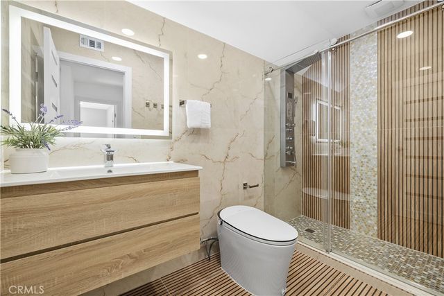 20101 Greenbriar, Tarzana, CA 91356