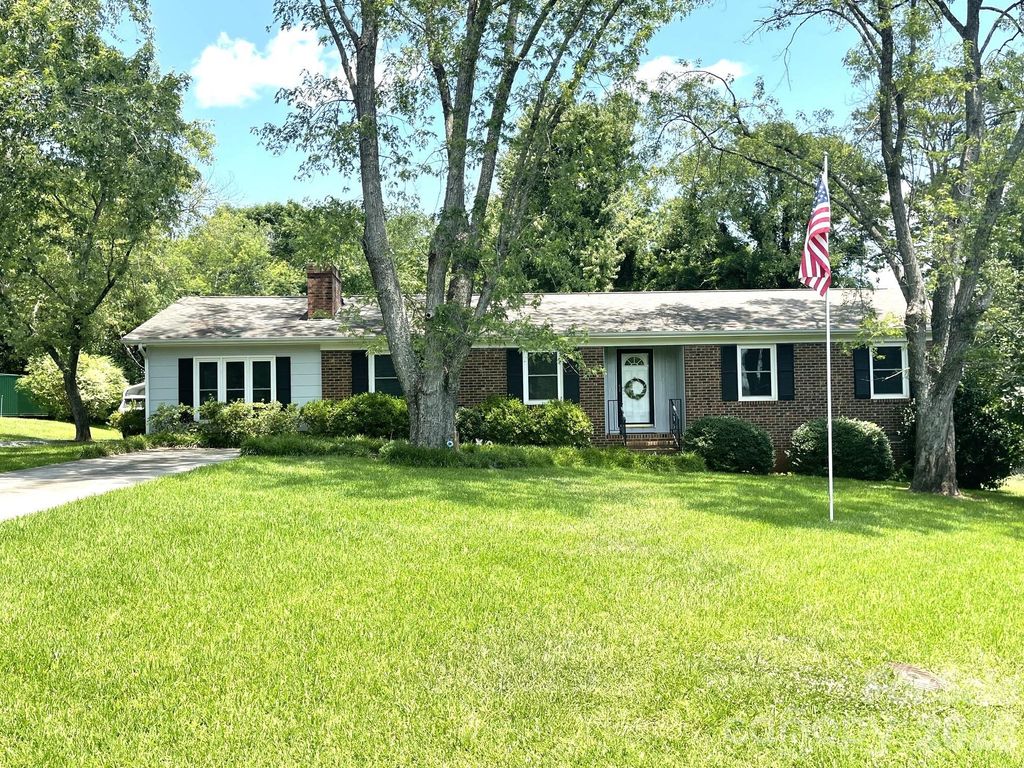 130 Ridgeland Drive, Rutherfordton, NC 28139