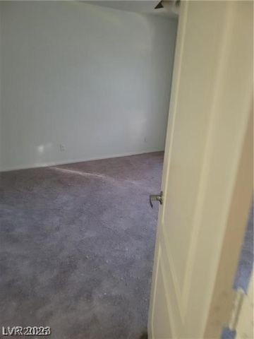 7730 Secret Shore Drive 207, Las Vegas, NV 89128