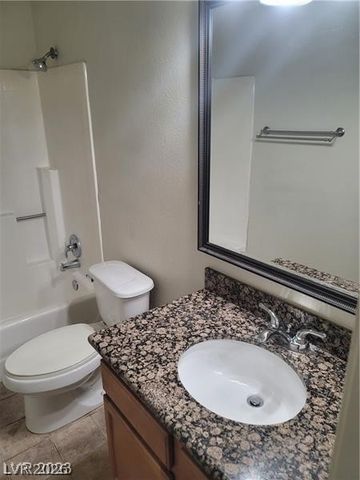 7730 Secret Shore Drive 207, Las Vegas, NV 89128