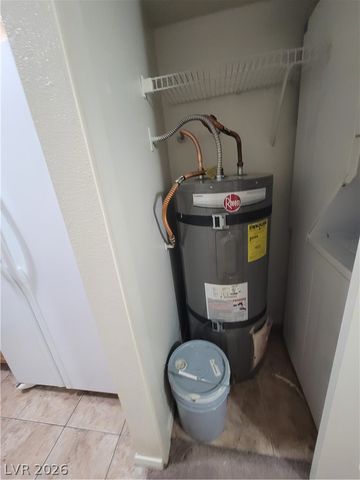 7730 Secret Shore Drive 207, Las Vegas, NV 89128