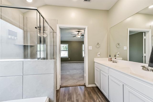 9422 Vicksburg Road, Baytown, TX 77521