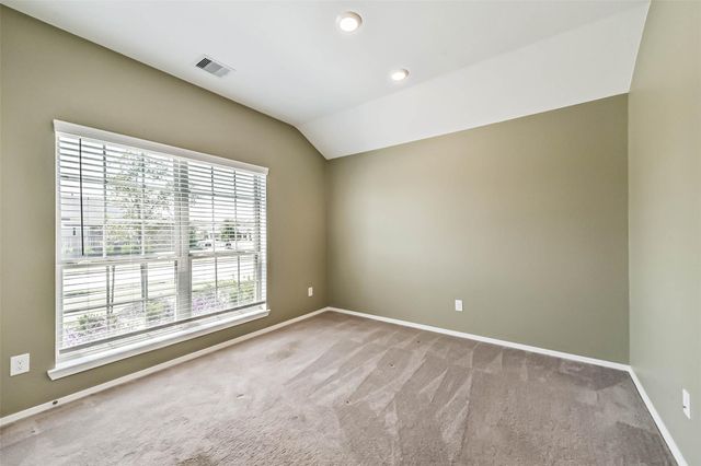 9422 Vicksburg Road, Baytown, TX 77521