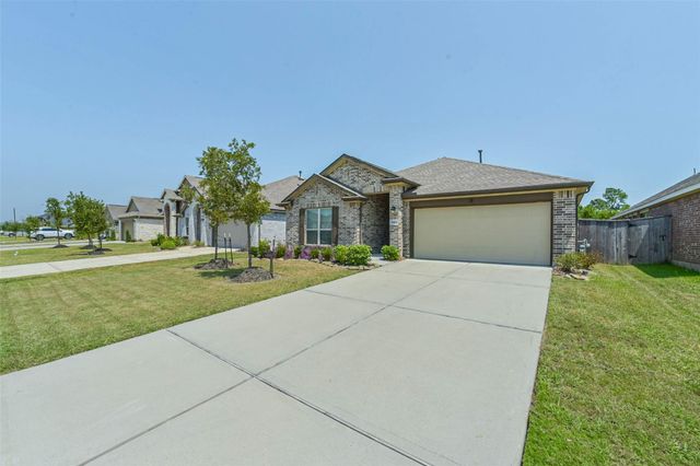 9422 Vicksburg Road, Baytown, TX 77521