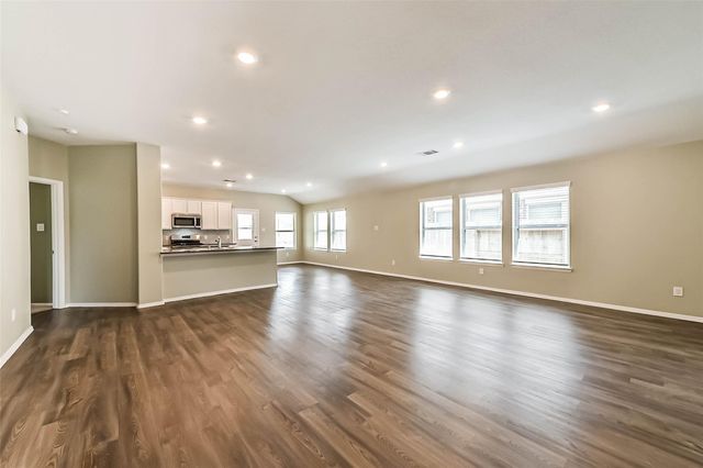 9422 Vicksburg Road, Baytown, TX 77521