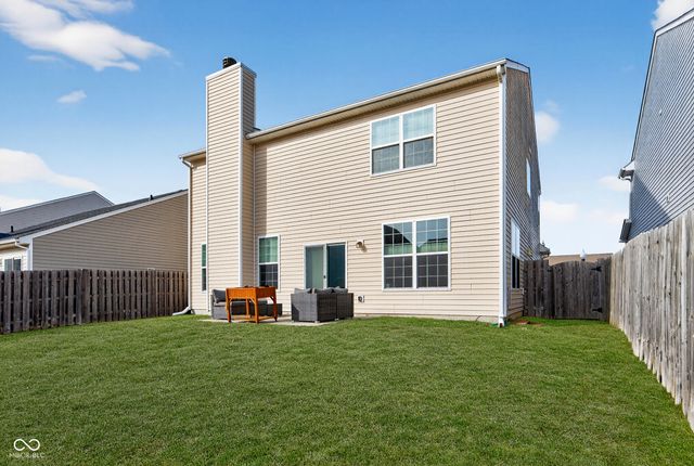 5783 Blue Sky Drive, Whitestown, IN 46075